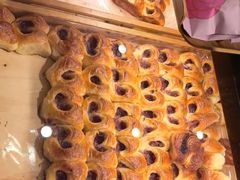 -昆明冠生园·蛋糕·面包(南强街店)