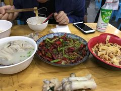 -雷祖芳老妈蹄花店