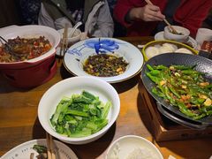 -洞庭土菜小炒馆(易发广场店)
