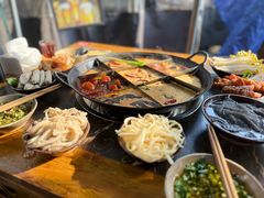 -正南齊北重庆老火锅(光华村直营店)