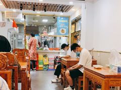 大堂-张记炸串肠粉