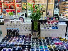 -华彬眼镜专业渐进配镜(潘家园店)
