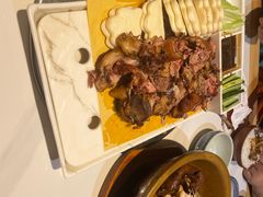 老北京锅烧肘子-张大嘴菜馆(庞各庄店)