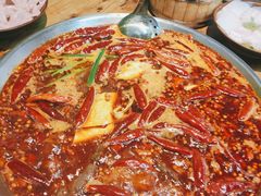 -老街·稳拈老火锅(海椒市店)