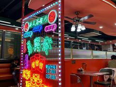 -勇興發港式茶餐厅(江宁店)