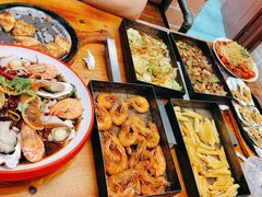 -老东镇啤酒屋海鲜加工·蒸汽海鲜·海鲜烧烤(台东店)