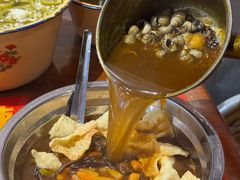 -柳州肥姨妈大骨螺蛳粉(江宁万达店)