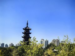 -龙华寺