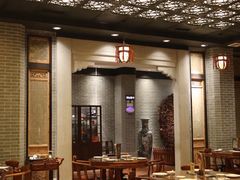 -龙悦湾酒家·八阵鱼生·渔人码头店
