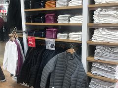 -优衣库(上海虹口龙之梦店)