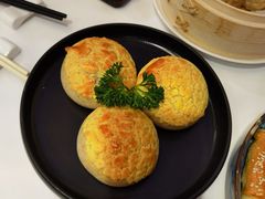 酥皮叉烧包-白天鹅宾馆-宏图府餐厅