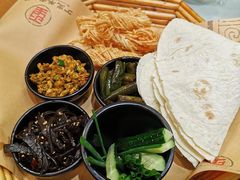 -丁里羊肉小镇(天鹅湖总店)