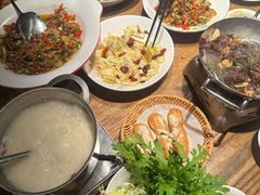 -爱碗亭·鲜炒湖南菜(壹城中心店)