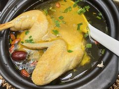 -七的湖·晚芳亭·阳澄湖农家菜·大闸蟹(莲花岛店)