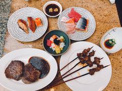 -松山湖凯悦酒店·Café自助餐厅·周末火舞秀表演