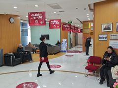 -雅悦齿科(顾村公园店)