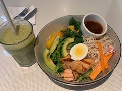 煎三文鱼能量碗-BAKER&SPICE(环贸店)