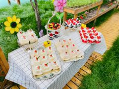 -花花卷卷·鲜食蛋糕(静安久光百货店)
