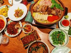 -一坐一忘云南菜(嘉里中心店)