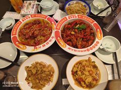 -阿财老铺·老蚌埠龙虾城(华夏总店)