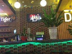 -Draft Beer Restaurant & Bar
