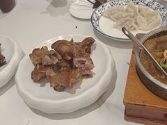 酱猪手-东方饺子王(新奥购物中心店)