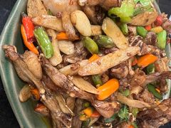 -鸿顺老铁锅美蛙鱼府(解放碑店)