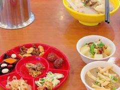 小吃拼盘-龙抄手(春熙路总店)