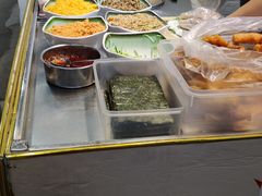 自助取餐区-糯米卷