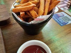 -Famous肥猫墨西哥音乐餐吧(五棵松华熙LIVE店)