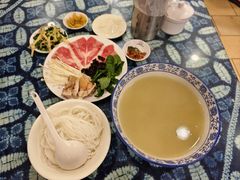 -桥香园云南过桥米线(金马碧鸡店)