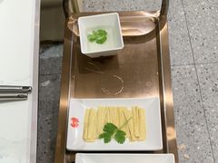 -七欣天香辣蟹火锅(闵行浦江欢乐颂店)