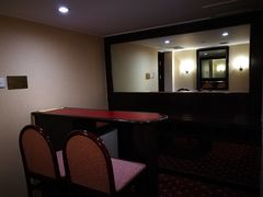 -燕山大酒店