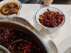 -卤校长老火锅(杨家坪直营店)