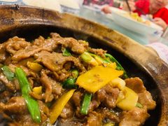 姜汁啫啫牛肉煲-粤·向群饭店(龙津东路总店)