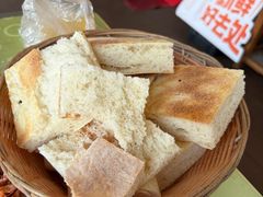 -雪湖煜辰鱼头老店(雪野湖店)