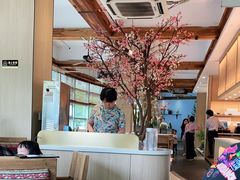 大堂-蜜桃餐厅·伴山(湖滨商业街店)