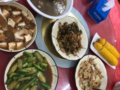-银峰农庄·特色烧鸡·鲜无花果浸鸡