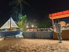 -亚龙湾希尔顿自助餐厅·海鲜·烧烤·沙滩BBQ·现场乐队