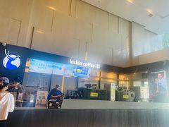 -瑞幸咖啡(亿城国际中心店)