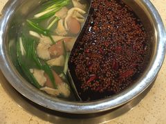 -朱氏胖子烂火锅(洪崖洞店)