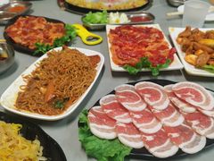 -牛牛牛酸菜煎肉店(望云寺路店)