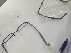 -亿视康青少儿眼镜(五官科店)