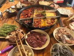 -岗上渣渣老火锅(两路口店)