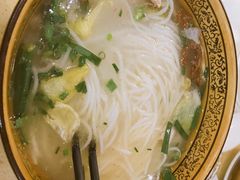 -桥香园云南过桥米线(金马碧鸡店)