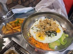 -马路牙子烧烤音乐酒馆(望京店)
