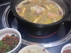 -野菌皇海景野生菌火锅(滨海大道店)