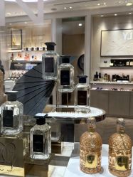 -法国娇兰精品店