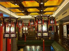 -梅龙镇酒家(南京西路总店)