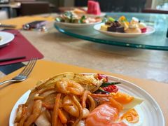 -怡聚轩全日制自助餐厅(大中华喜来登酒店)